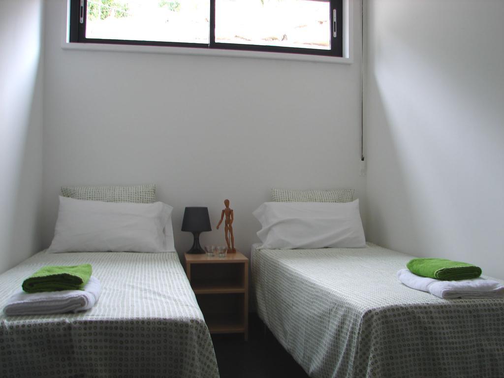 Casa Ceca De La Playa Y Barcelona, Con Piscina Climatizada Y Jacuzzi Βίλα Vallromanes Δωμάτιο φωτογραφία