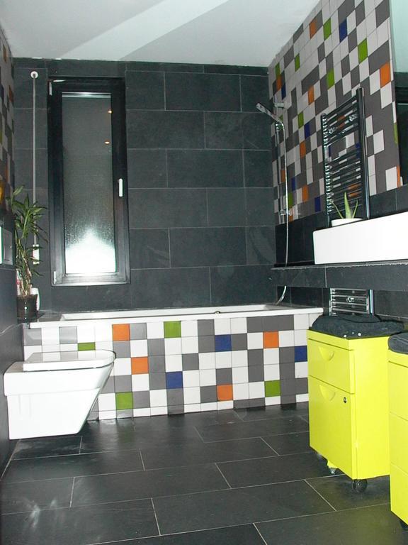 Casa Ceca De La Playa Y Barcelona, Con Piscina Climatizada Y Jacuzzi Βίλα Vallromanes Δωμάτιο φωτογραφία